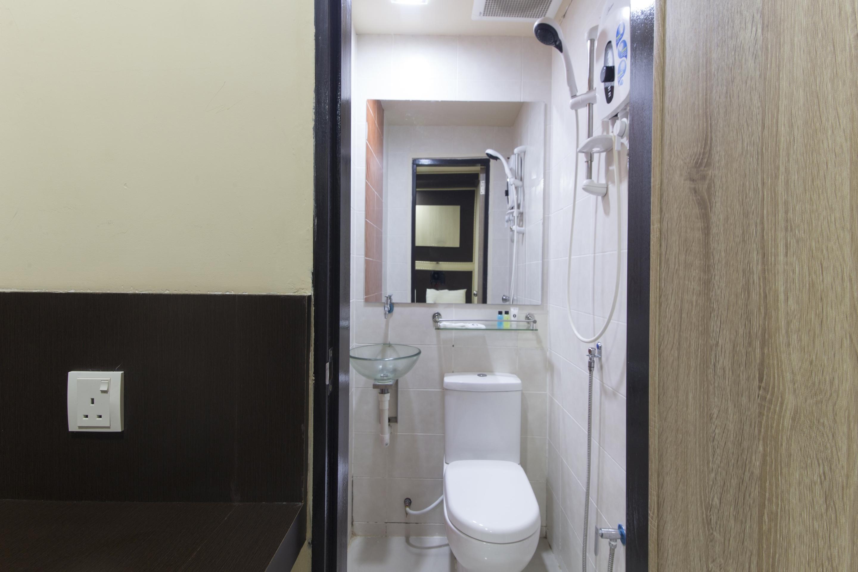 Oyo 697 Niche Valley Hotel Куала-Лумпур Экстерьер фото