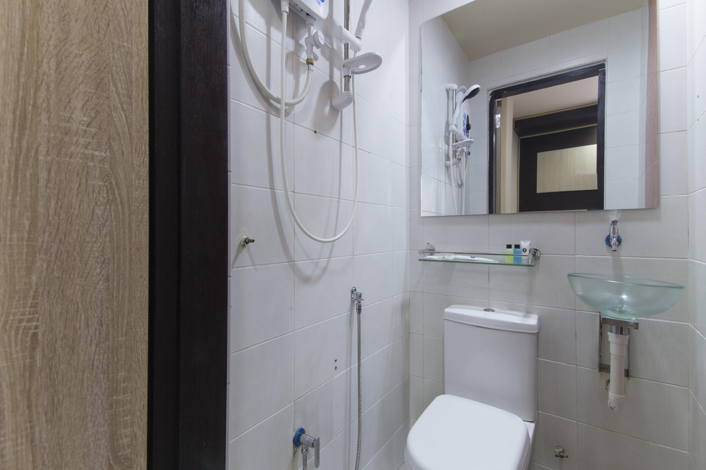 Oyo 697 Niche Valley Hotel Куала-Лумпур Экстерьер фото