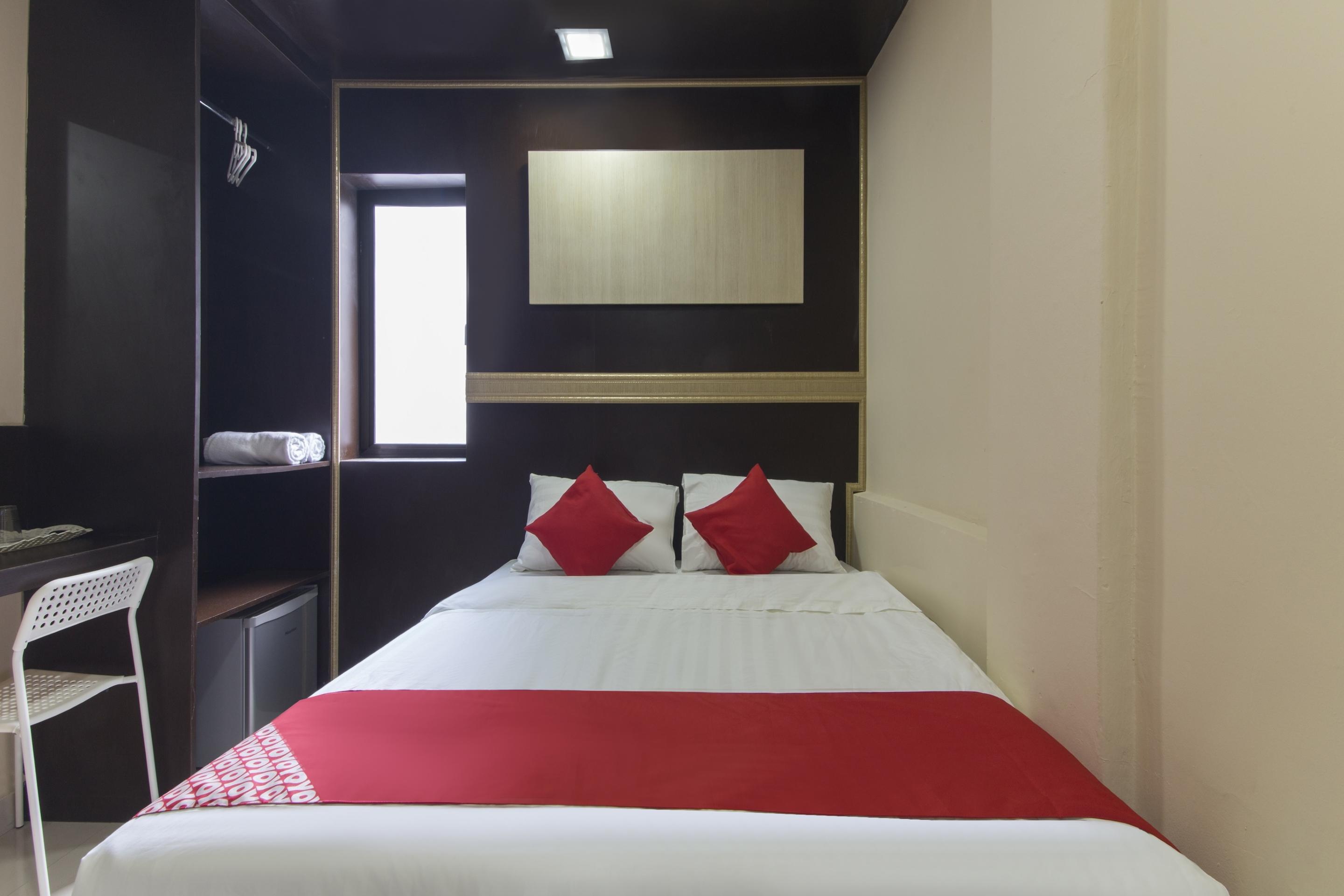 Oyo 697 Niche Valley Hotel Куала-Лумпур Экстерьер фото